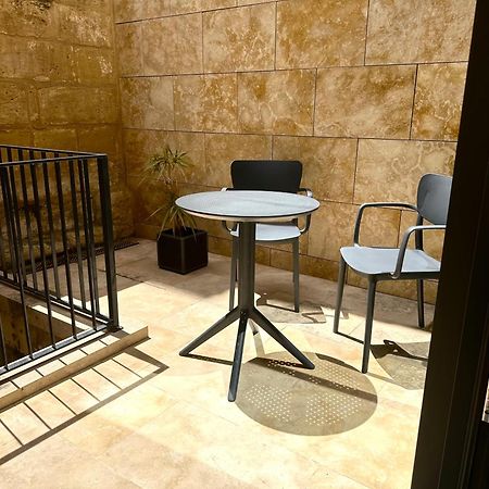 Numru 27 Expertly Restored Small House Of Character Cospicua Экстерьер фото