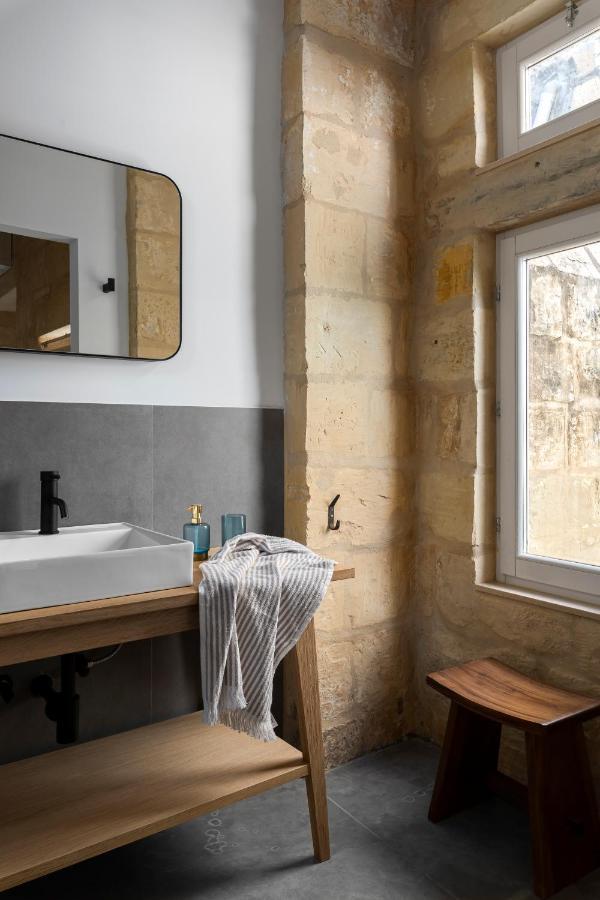 Numru 27 Expertly Restored Small House Of Character Cospicua Экстерьер фото